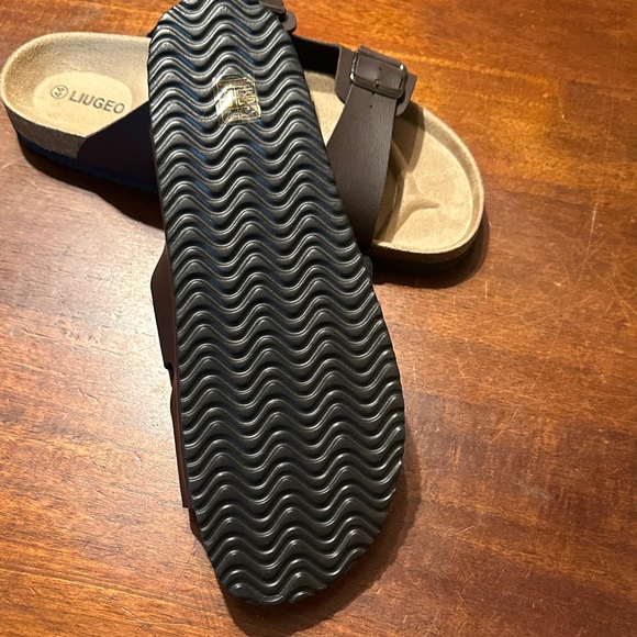 LIUGEO MEN SANDALS - Picture 6 of 6